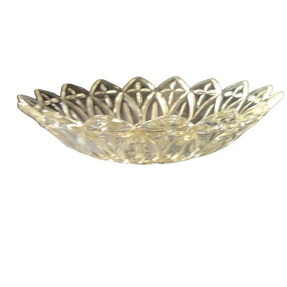 Vintage Federal Large Glass Petal Serving Platter Bowl- Classic Elegance for You - Picture 2 of 11
